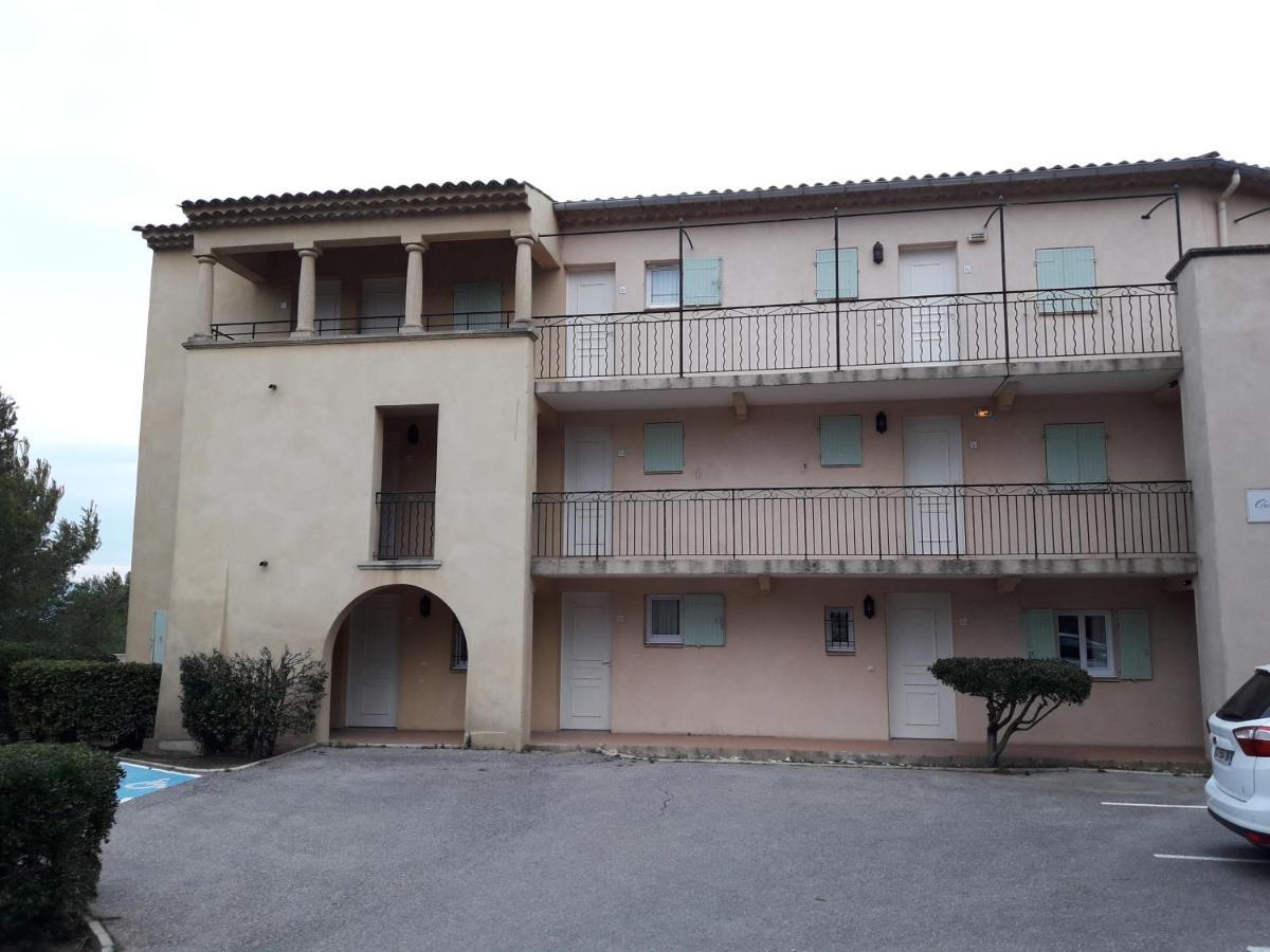 Studio Sur Le Domaine Du Golf De Pont Royal Mallemort Εξωτερικό φωτογραφία
