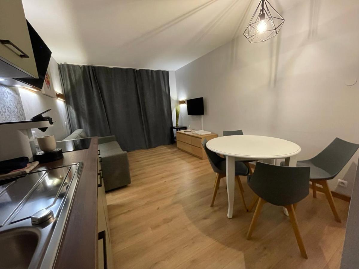Studio Sur Le Domaine Du Golf De Pont Royal Mallemort Εξωτερικό φωτογραφία