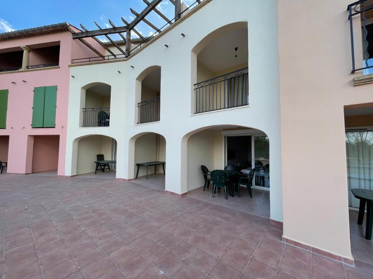Studio Sur Le Domaine Du Golf De Pont Royal Mallemort Εξωτερικό φωτογραφία